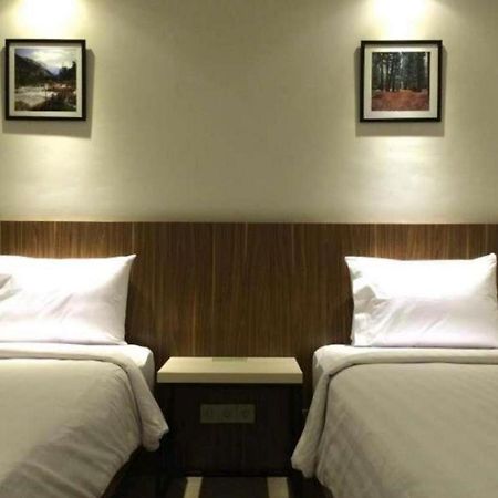 Hart Hotel Arjuna Ματαράμ Εξωτερικό φωτογραφία
