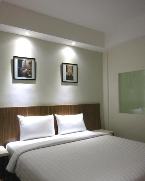 Hart Hotel Arjuna Ματαράμ Εξωτερικό φωτογραφία