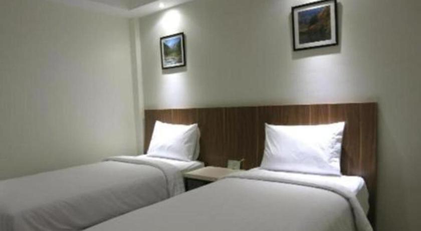Hart Hotel Arjuna Ματαράμ Εξωτερικό φωτογραφία