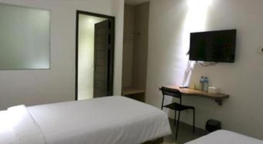 Hart Hotel Arjuna Ματαράμ Εξωτερικό φωτογραφία