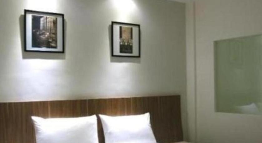 Hart Hotel Arjuna Ματαράμ Εξωτερικό φωτογραφία