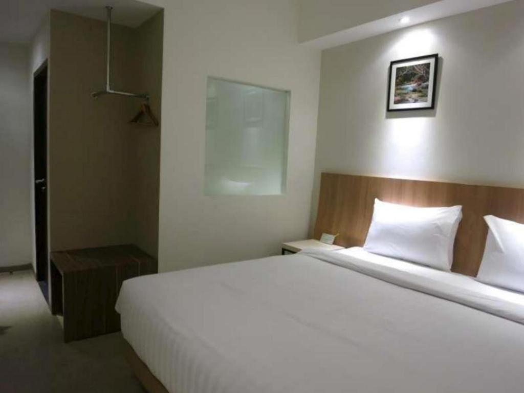 Hart Hotel Arjuna Ματαράμ Εξωτερικό φωτογραφία