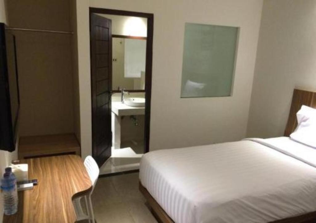 Hart Hotel Arjuna Ματαράμ Εξωτερικό φωτογραφία