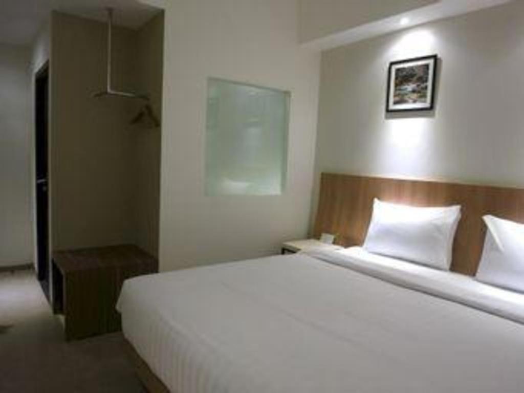 Hart Hotel Arjuna Ματαράμ Εξωτερικό φωτογραφία