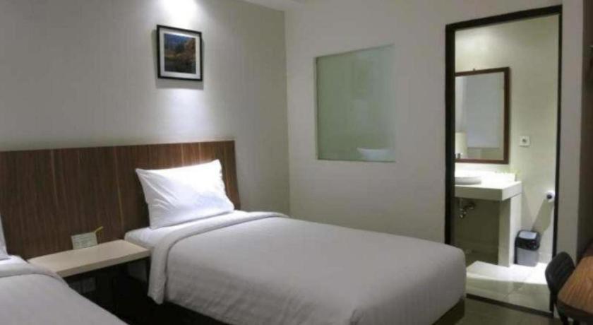 Hart Hotel Arjuna Ματαράμ Εξωτερικό φωτογραφία
